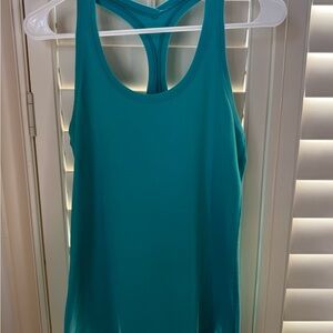 Lululemon Athletica Turquoise Tank Top size 6